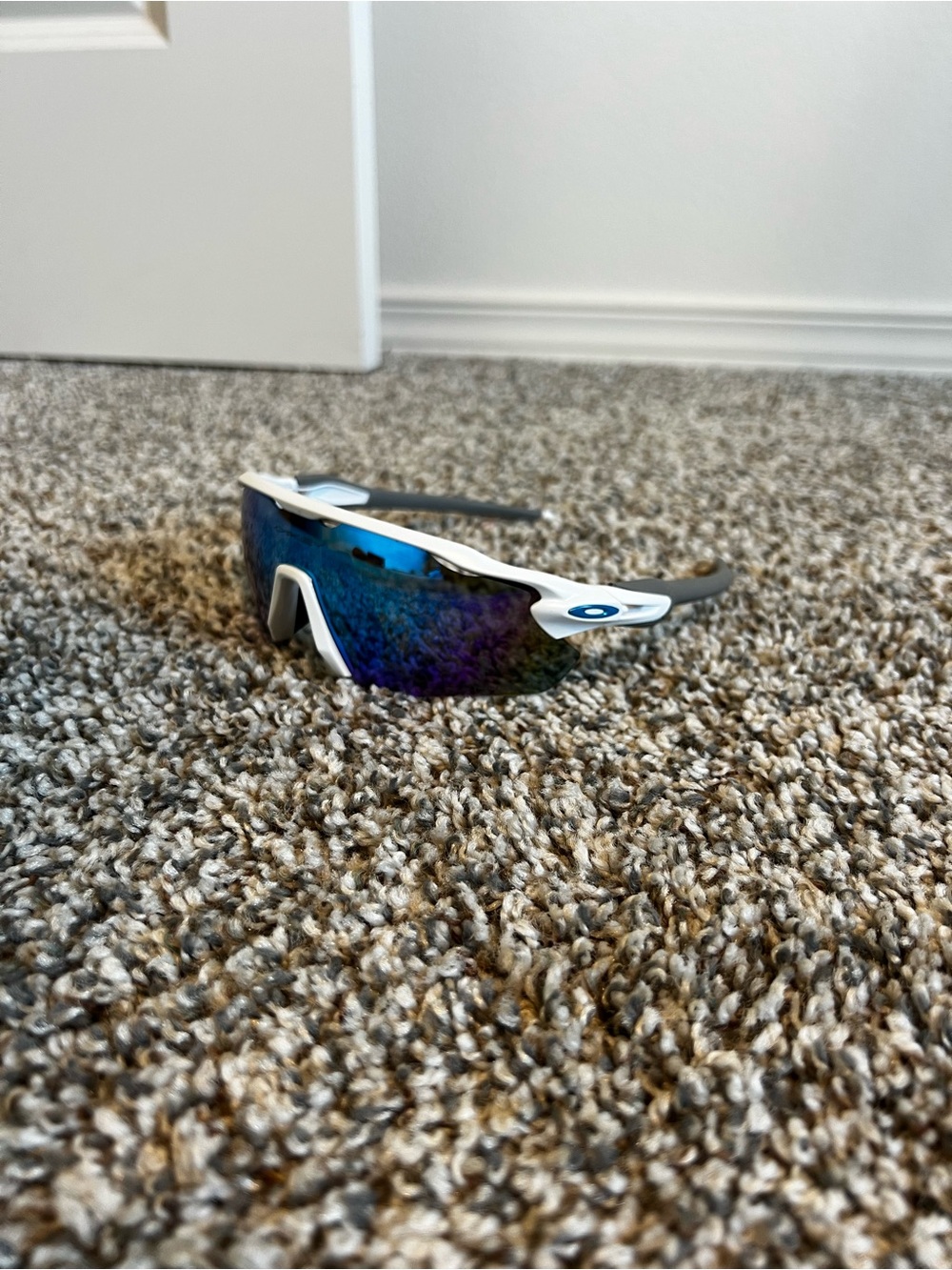 Oakley Radar EV Path Sunglasses Polarized Lens